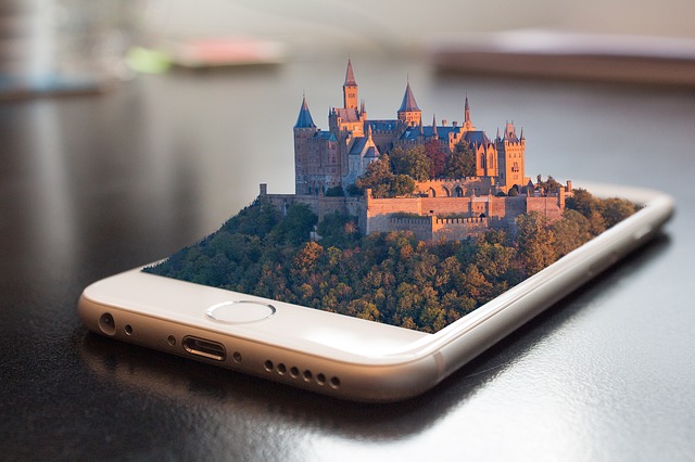 hrad v mobilu